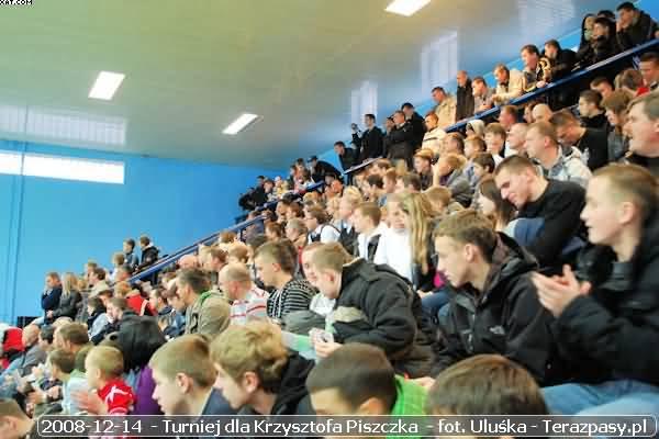 2008-12-14-turniej-dla-K-Piszczka-u-15_600