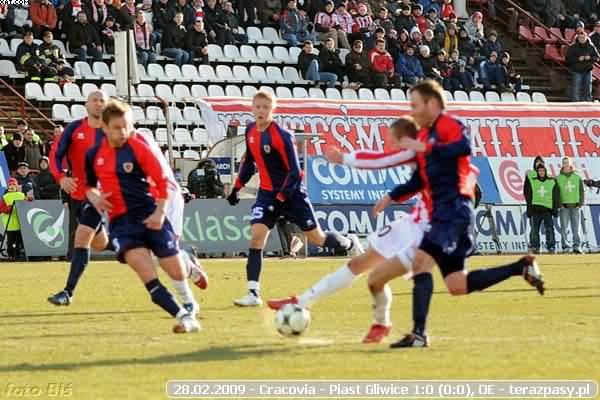 2009-02-28-oe-cracovia-piast-o-121_600