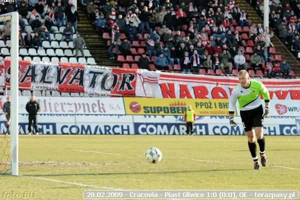 2009-02-28-oe-cracovia-piast-o-124_600