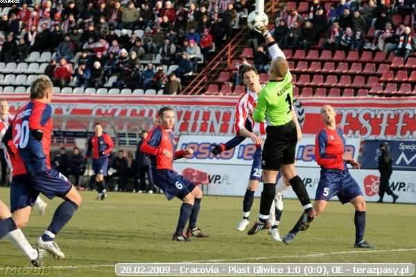 2009-02-28-oe-cracovia-piast-o-241_600