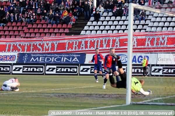 2009-02-28-oe-cracovia-piast-o-372_600