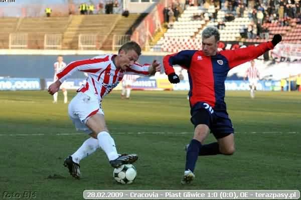 2009-02-28-oe-cracovia-piast-o-448_600