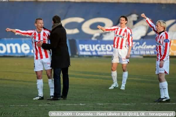 2009-02-28-oe-cracovia-piast-o-532_600