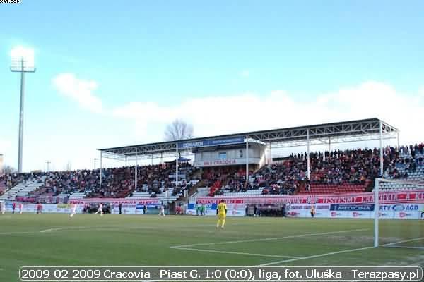 2009-02-28-oe-cracovia-piast-u-009_600