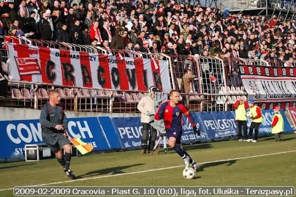 2009-02-28-oe-cracovia-piast-u-038_600
