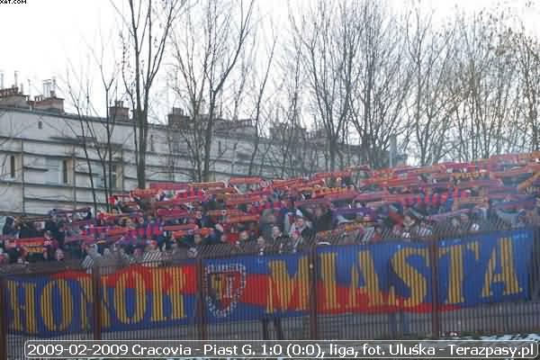 2009-02-28-oe-cracovia-piast-u-044_600