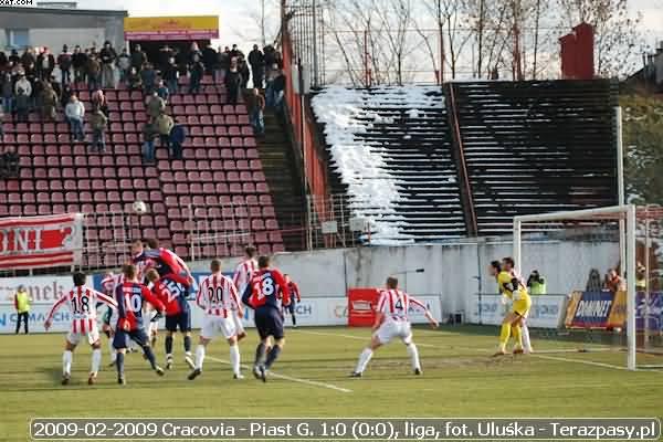 2009-02-28-oe-cracovia-piast-u-052_600