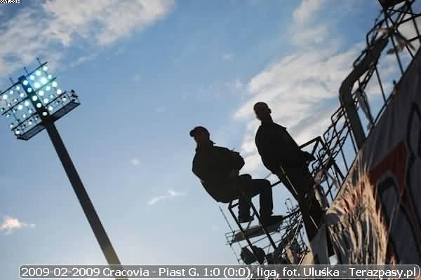 2009-02-28-oe-cracovia-piast-u-067_600
