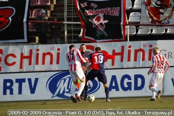 2009-02-28-oe-cracovia-piast-u-068_600