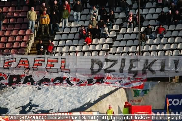 2009-02-28-oe-cracovia-piast-u-070_600
