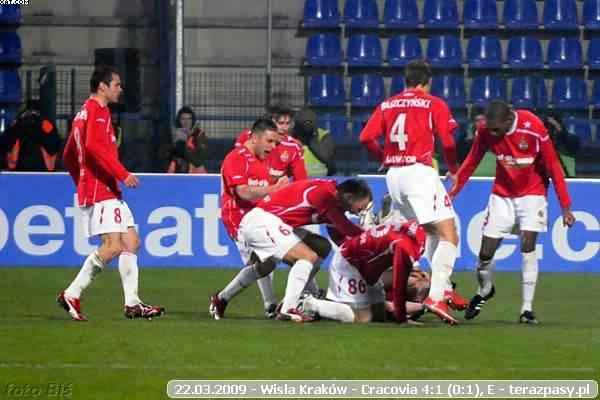 2009-03-22-e-wisla-cracovia-b-0721_600
