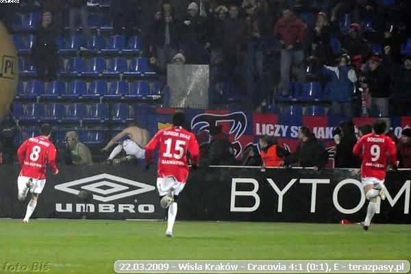 2009-03-22-e-wisla-cracovia-b-1115_600