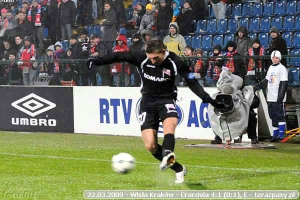 2009-03-22-e-wisla-cracovia-b-1233_600