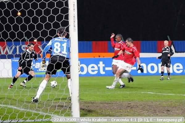 2009-03-22-e-wisla-cracovia-b-1255_600