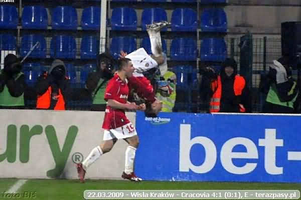 2009-03-22-e-wisla-cracovia-b-1317_600