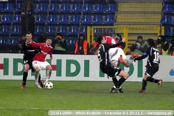 2009-03-22-e-wisla-cracovia-b-1378_600