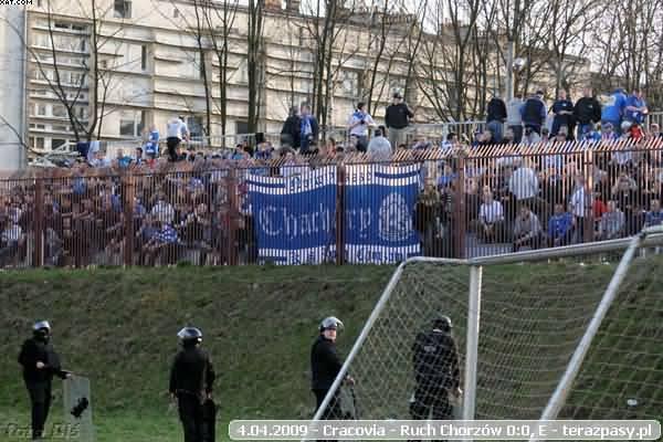 2009-04-04-e-cracovia-ruch-b-313_600