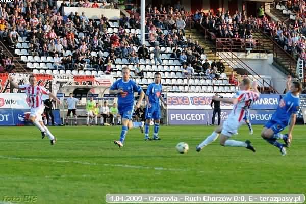 2009-04-04-e-cracovia-ruch-b-428_600