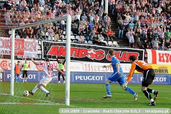 2009-04-04-e-cracovia-ruch-b-443_600