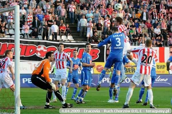 2009-04-04-e-cracovia-ruch-b-692_600