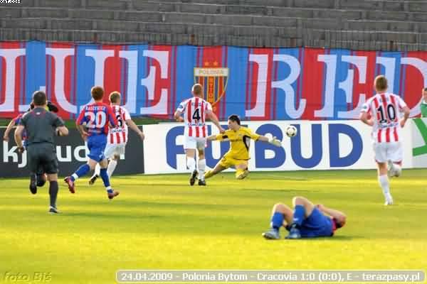 2009-04-24-e-polonia_b-cracovia-b-116_600