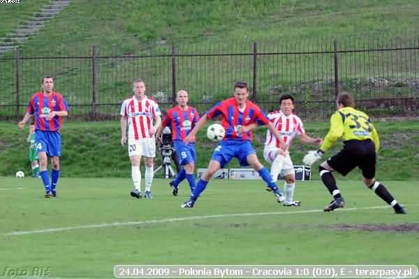 2009-04-24-e-polonia_b-cracovia-b-384_600