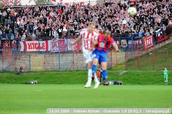 2009-04-24-e-polonia_b-cracovia-b-653_600