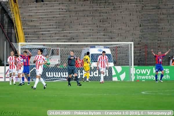 2009-04-24-e-polonia_b-cracovia-b-694_600