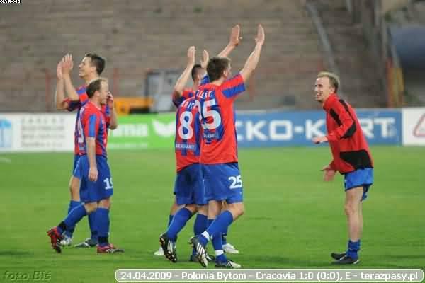 2009-04-24-e-polonia_b-cracovia-b-751_600