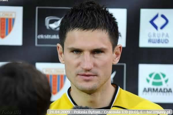2009-04-24-e-polonia_b-cracovia-b-762_600