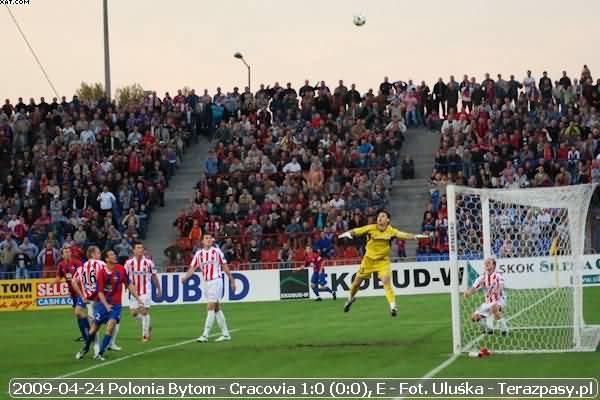 2009-04-24-e-polonia_b-cracovia-u-101_600