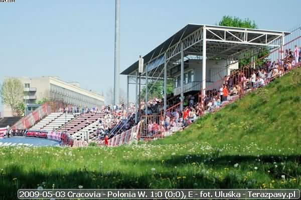 2009-05-03-e-cracovia-polonia_w-u-001_600