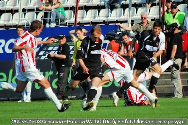 2009-05-03-e-cracovia-polonia_w-u-110_600