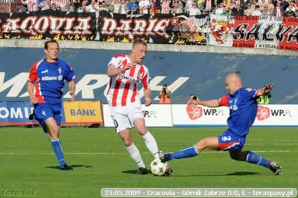 2009-05-23-e-cracovia-gornik_zabrze-b-0375_600