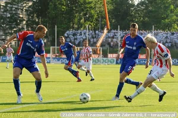 2009-05-23-e-cracovia-gornik_zabrze-b-0671_600