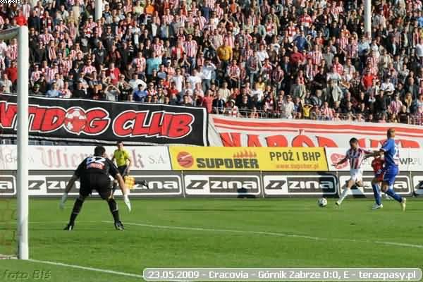 2009-05-23-e-cracovia-gornik_zabrze-b-0866_600