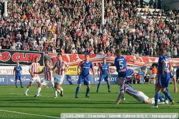 2009-05-23-e-cracovia-gornik_zabrze-b-1215_600