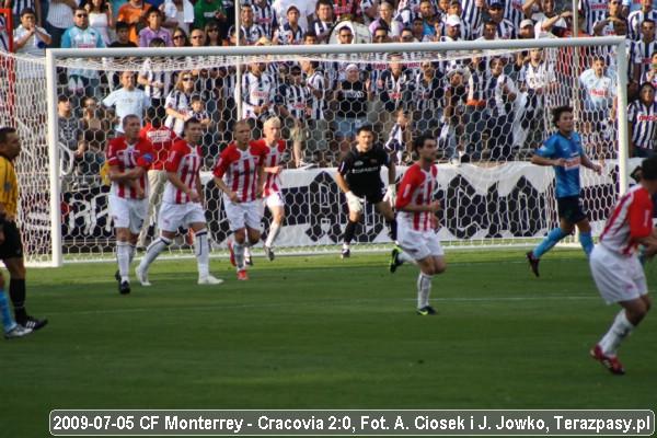 2009-07-05-monterrey-cracovia-24