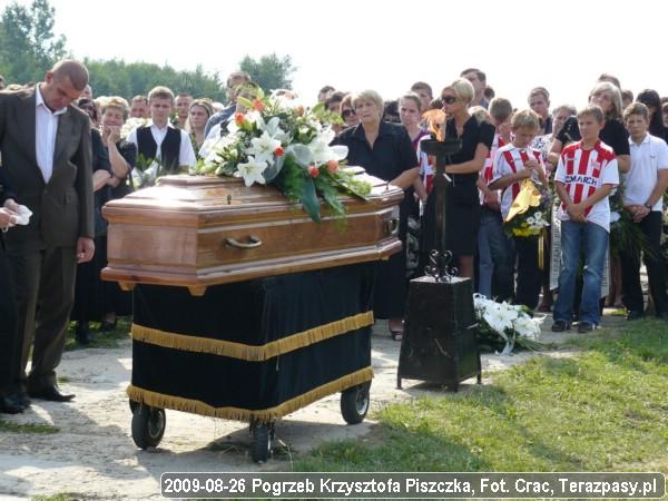 2009-08-26-pogrzeb-k-piszczka-09