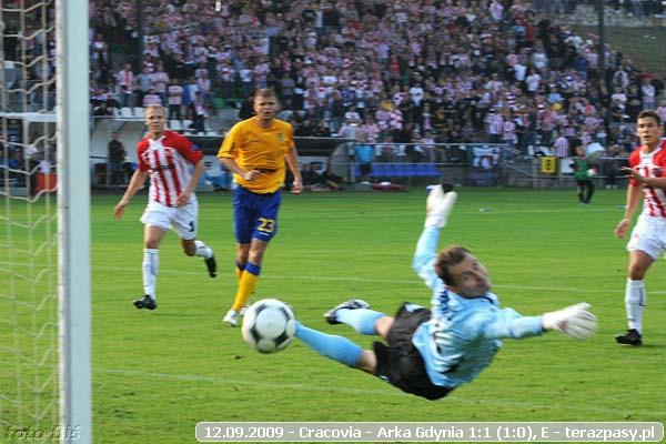2009-09-12-e-cracovia-arka-b-169_600