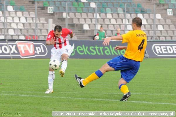 2009-09-12-e-cracovia-arka-b-325_600