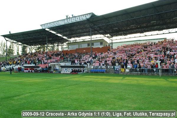 2009-09-12-e-cracovia-arka-u-044_600