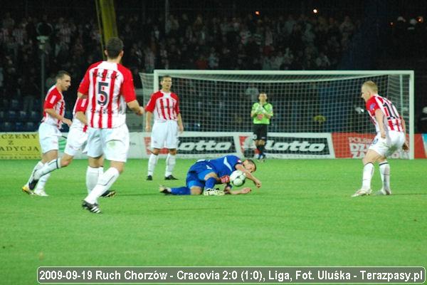 2009-09-19-e-ruch-cracovia-u-026-600