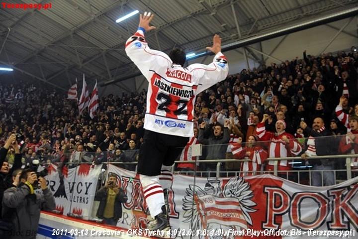 2011-03-13-plh-cracovia-mistrzem-hokeja-b-137