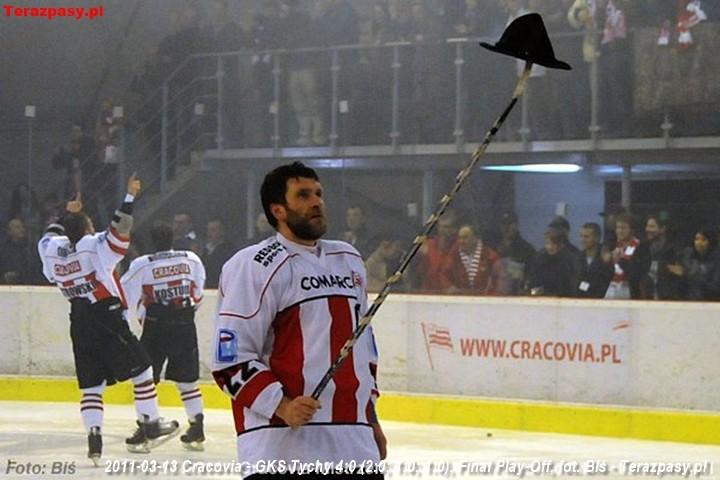 2011-03-13-plh-cracovia-mistrzem-hokeja-b-156