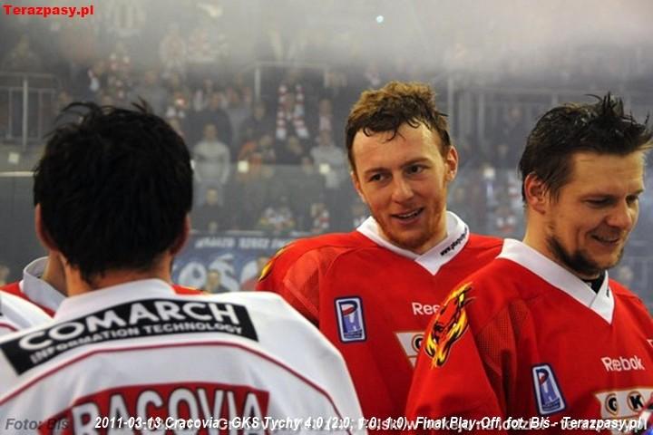 2011-03-13-plh-cracovia-mistrzem-hokeja-b-264