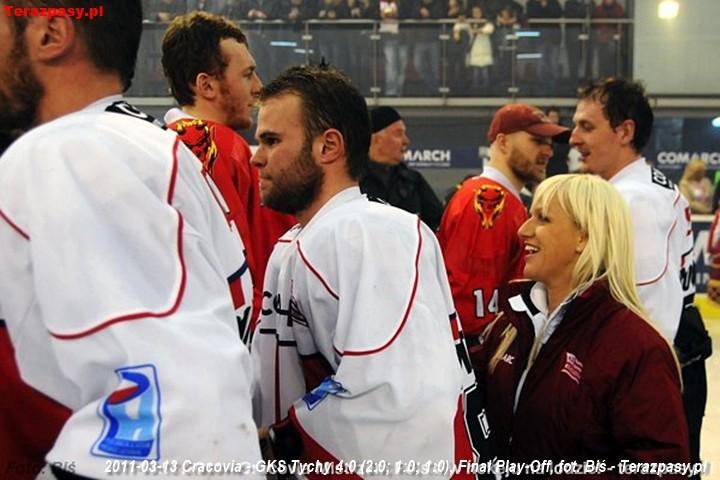 2011-03-13-plh-cracovia-mistrzem-hokeja-b-278