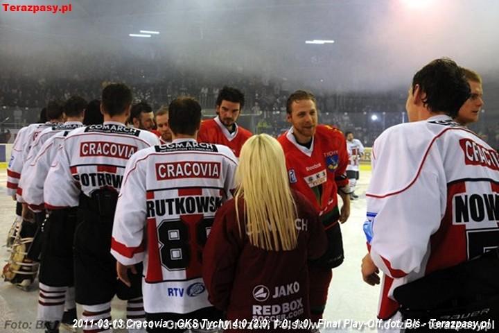 2011-03-13-plh-cracovia-mistrzem-hokeja-b-285