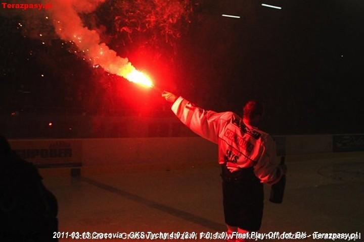 2011-03-13-plh-cracovia-mistrzem-hokeja-b-739