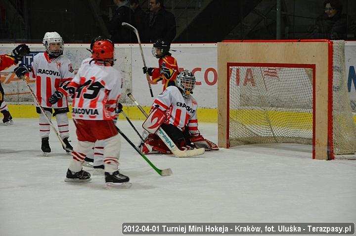 2012-04-01-Turniej_mini_Hokeja-u_4391_720